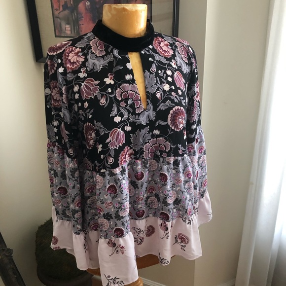 Gorgeous Loft Top Blouse M - Picture 4 of 7